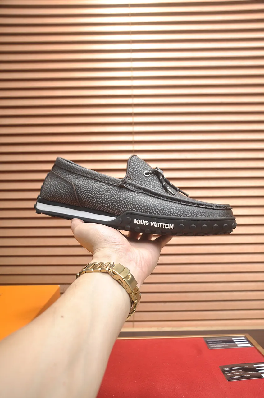 Men's men's shoes💰660💶[LOUIS VUITTON] (original order) new style🍀LV Louis Vuitton* - top version of LV classic beanie shoes! Made of imported original single cowhide, original leather side strips and wear-resistant rubber outsole! High quality products! Code number 39-45 (45 customized)